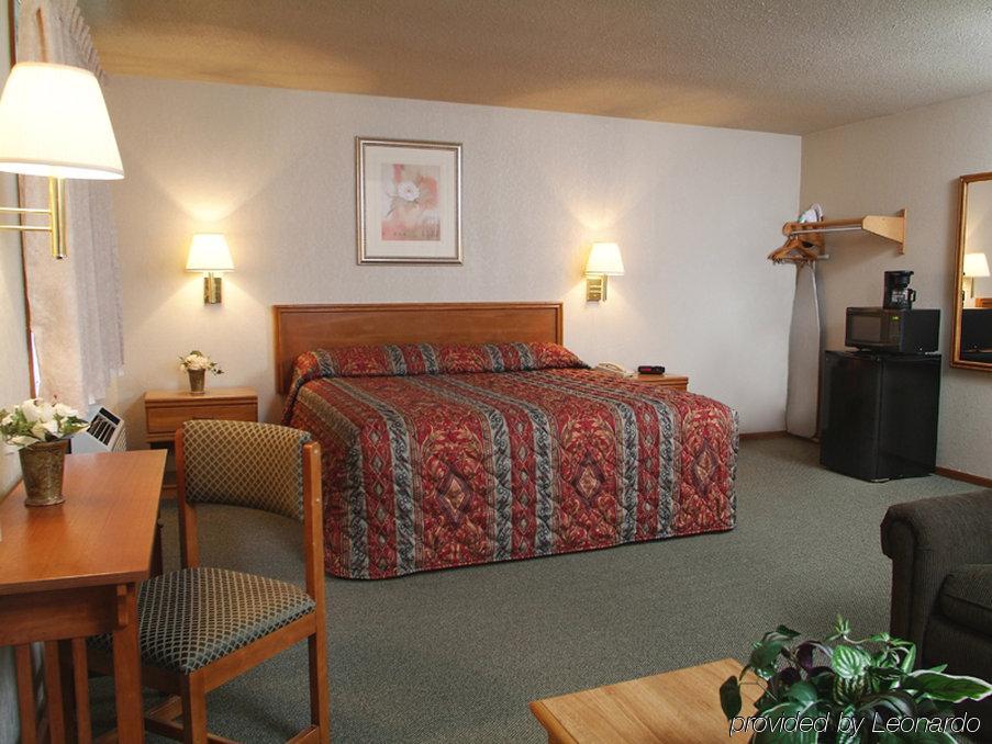 Heartland Inn Coralville Szoba fotó